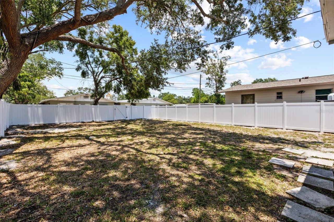 513 88th Avenue N, Saint Petersburg, FL 33702 Photo