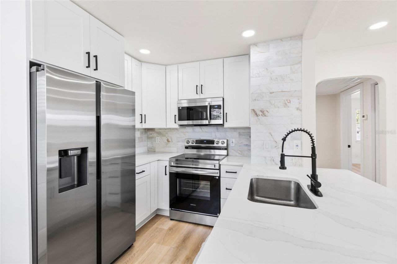 513 88th Avenue N, Saint Petersburg, FL 33702 Photo