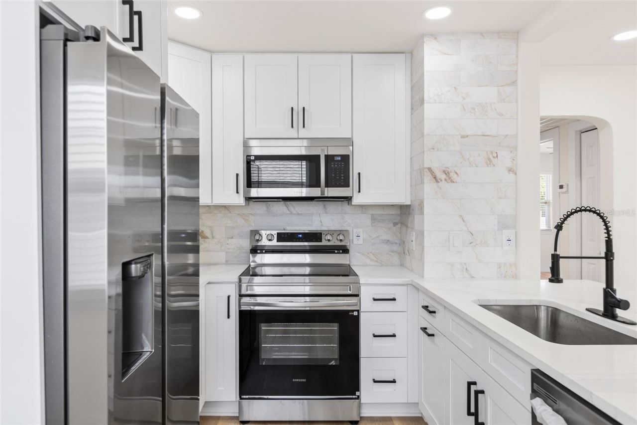 513 88th Avenue N, Saint Petersburg, FL 33702 Photo