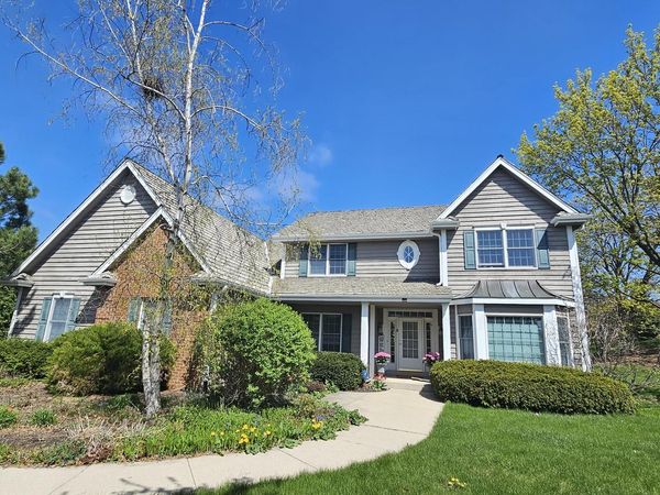 18840 Brookridge DRIVE, Brookfield, WI 53045