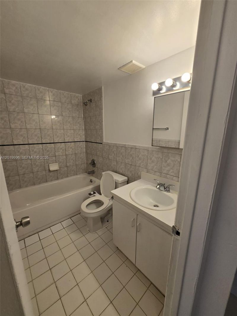251 NW 177th St , Unit A-118, Miami Gardens, FL 33169 Photo