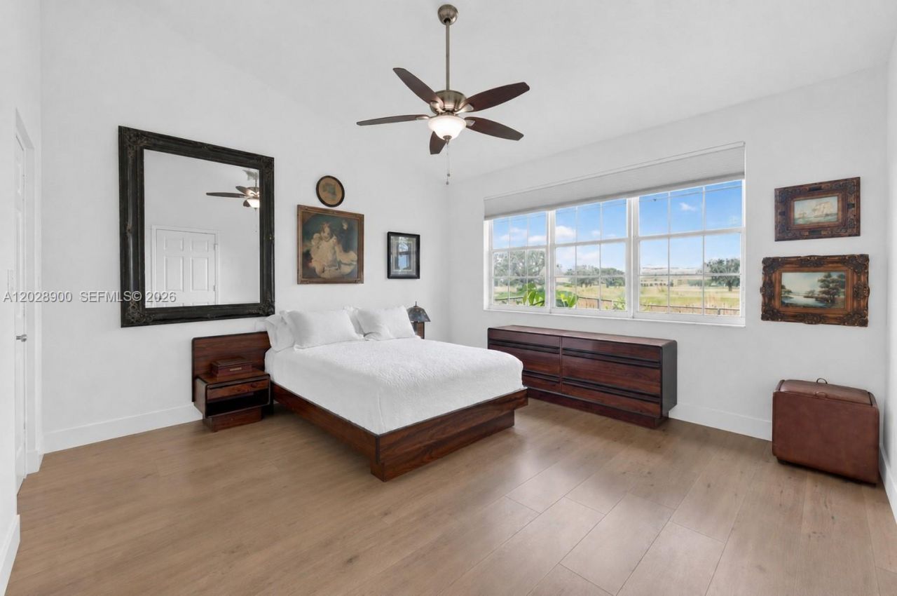 2411 SW Aragon Blvd , Unit 2, Sunrise, FL 33322 Photo