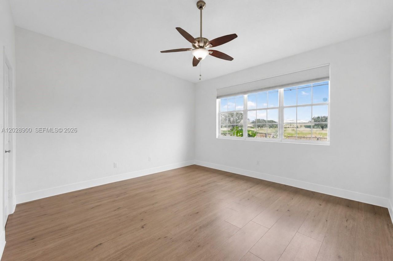 2411 SW Aragon Blvd , Unit 2, Sunrise, FL 33322 Photo