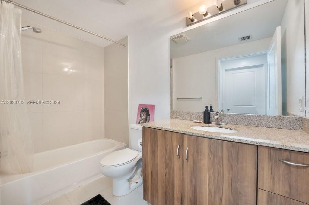 601 NE 23rd St , Unit 1406, Miami, FL 33137 Photo