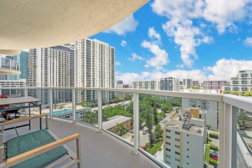 601 NE 23rd St , Unit 1406, Miami, FL 33137 Photo