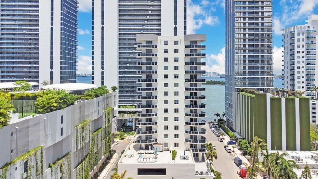 601 NE 23rd St , Unit 1406, Miami, FL 33137 Photo