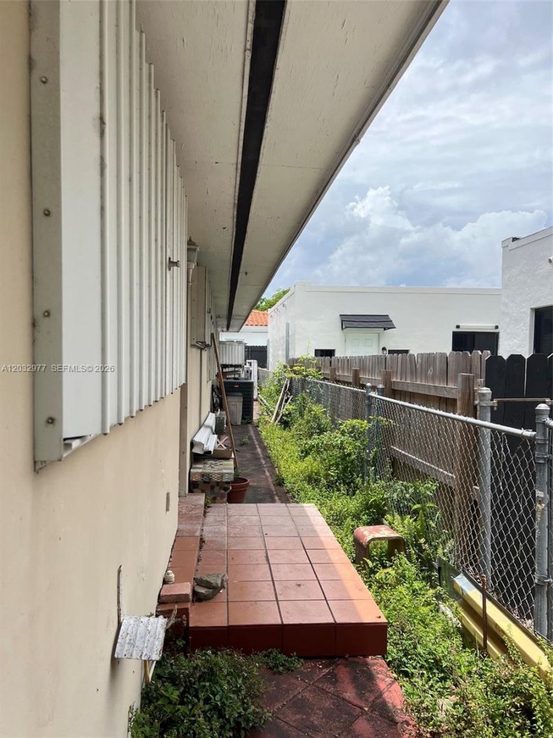3201 SW 3rd St , Miami, FL 33135 Photo
