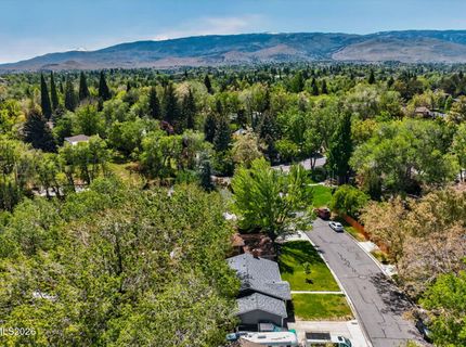 1440 Mark Twain Avenue, Reno, NV 89509 Photo