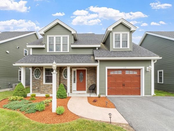 15 Jaclyn's Way, Unit 15, Billerica, MA 01862