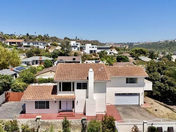 1839 Galveston St, San Diego, CA 92110