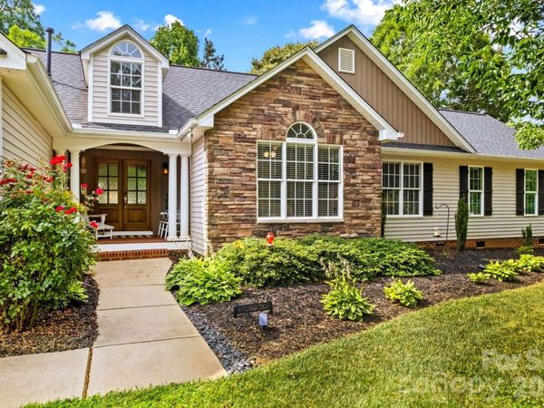 596 Maple Ridge Circle, Salisbury, NC 28147