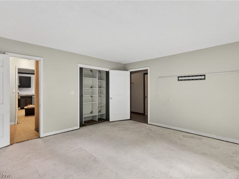 4745 W Lagoon Road, West Farmington, OH 44491 Photo 10