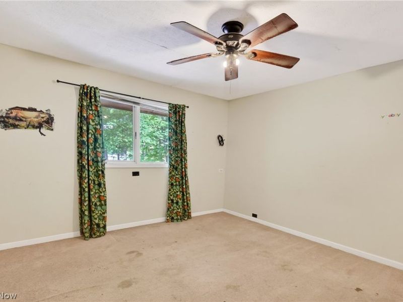 4745 W Lagoon Road, West Farmington, OH 44491 Photo 14