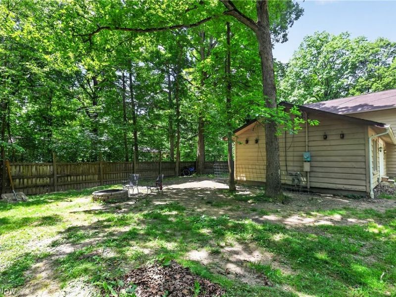 4745 W Lagoon Road, West Farmington, OH 44491 Photo 28