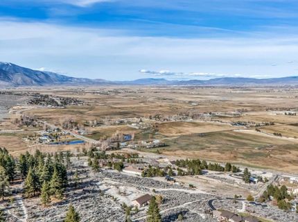 466 Horsethief Circle, Markleeville, CA 96120 Photo