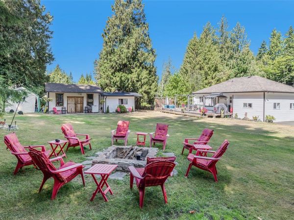 5090 Gainsberg Rd , Bowser, BC V0R 1G0