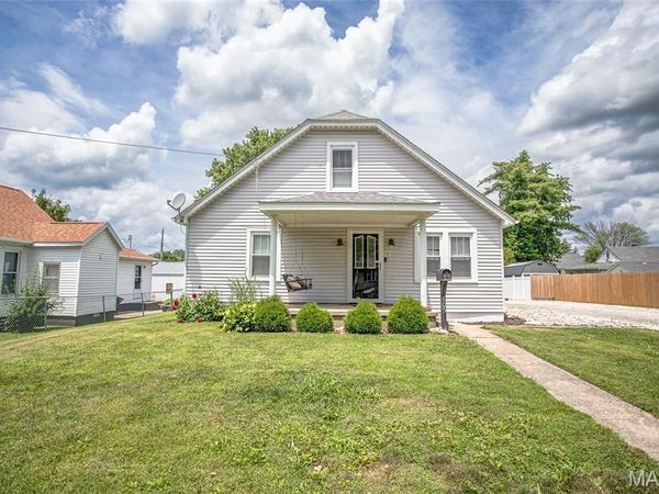 605 Slaten Avenue, Jerseyville, IL 62052