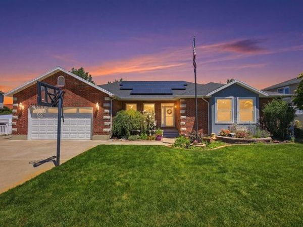 562 W 1400 N, West Bountiful, UT 84087