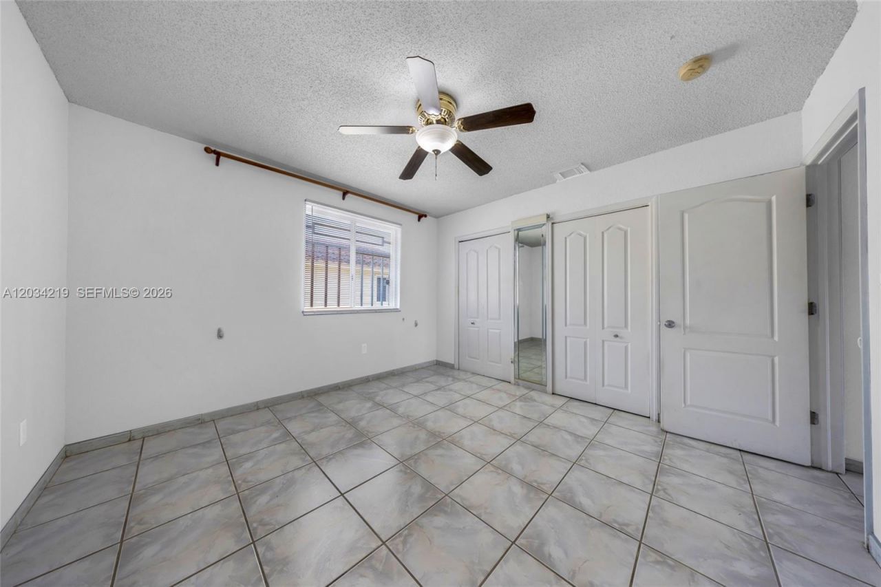 515 W 68th St, Unit 3, Hialeah, FL 33014 Photo