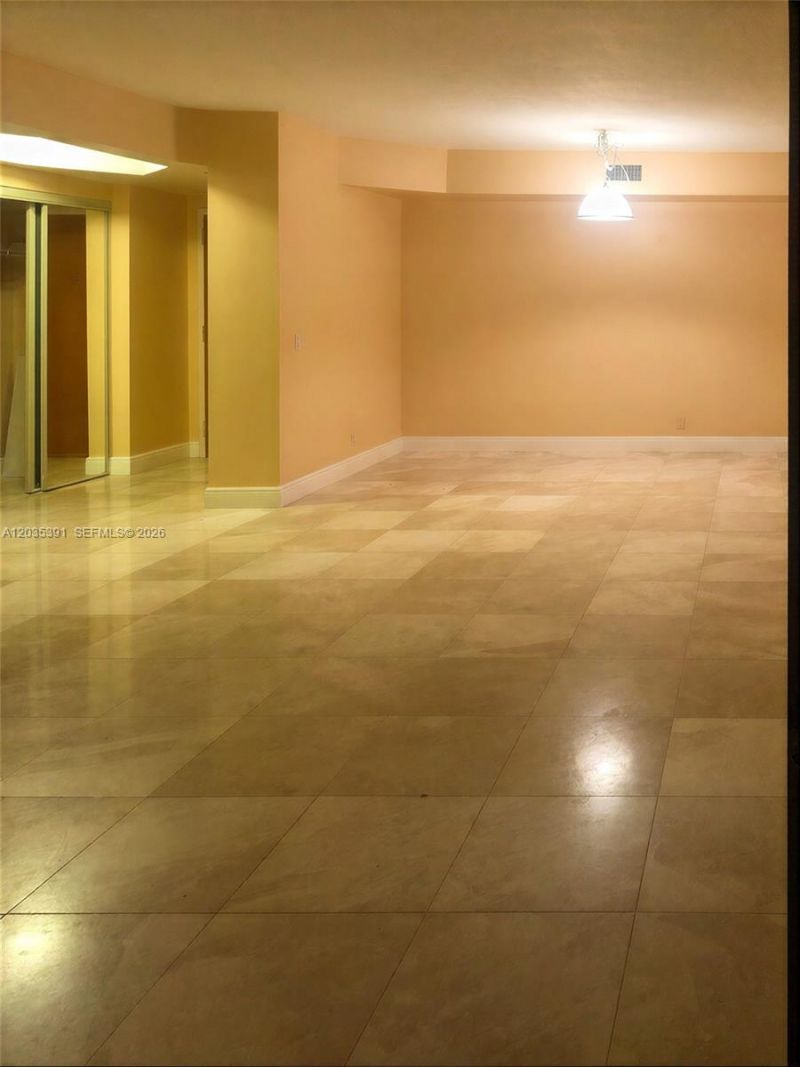3610 Yacht Club Dr , Unit 312, Aventura, FL 33180 Photo