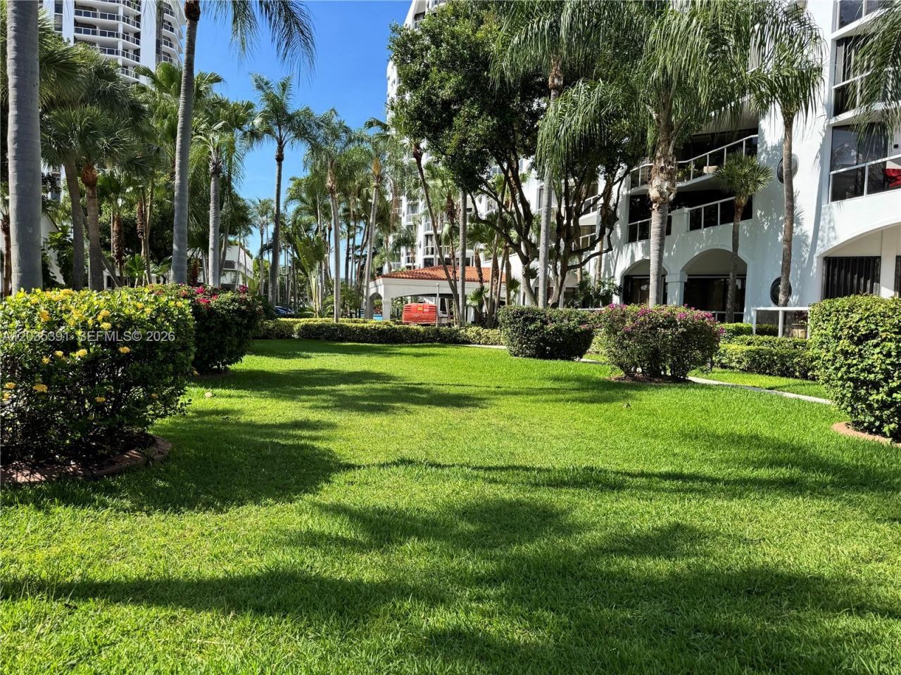 3610 Yacht Club Dr , Unit 312, Aventura, FL 33180 Photo