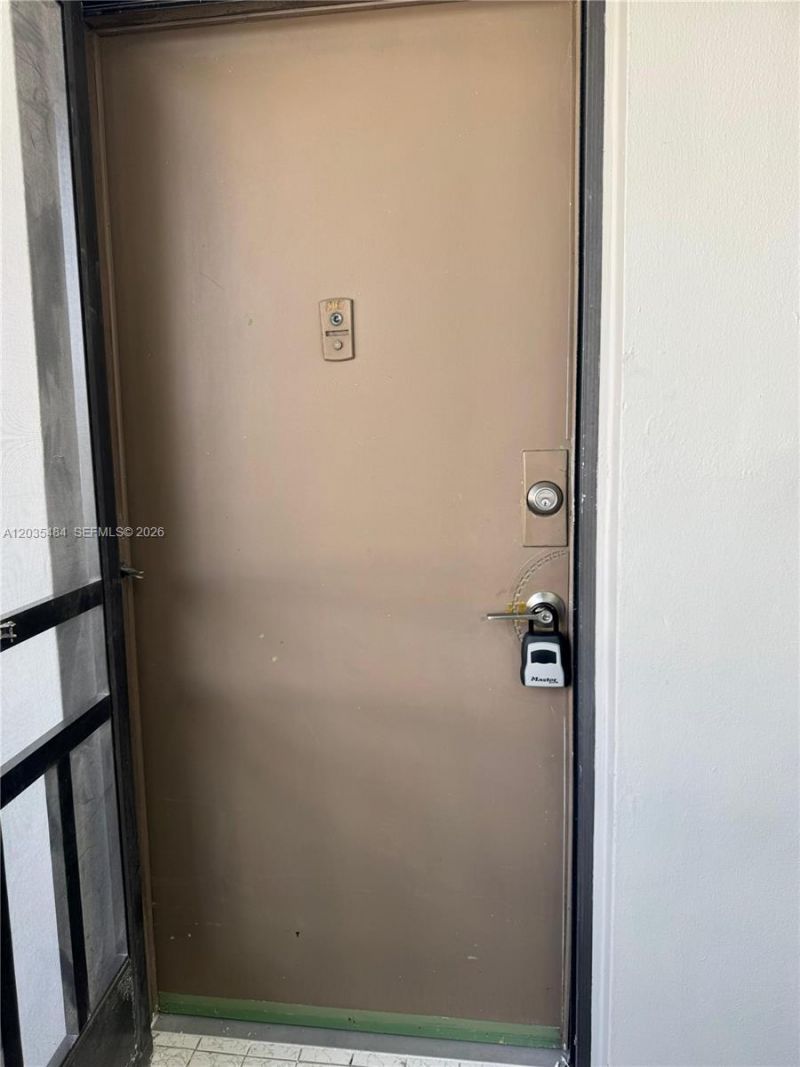 1680 NE 191st St , Unit 310-2, Miami, FL 33179 Photo