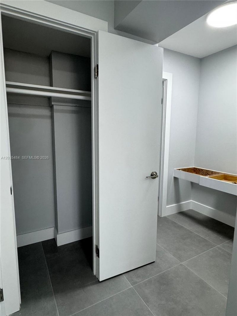 1680 NE 191st St , Unit 310-2, Miami, FL 33179 Photo