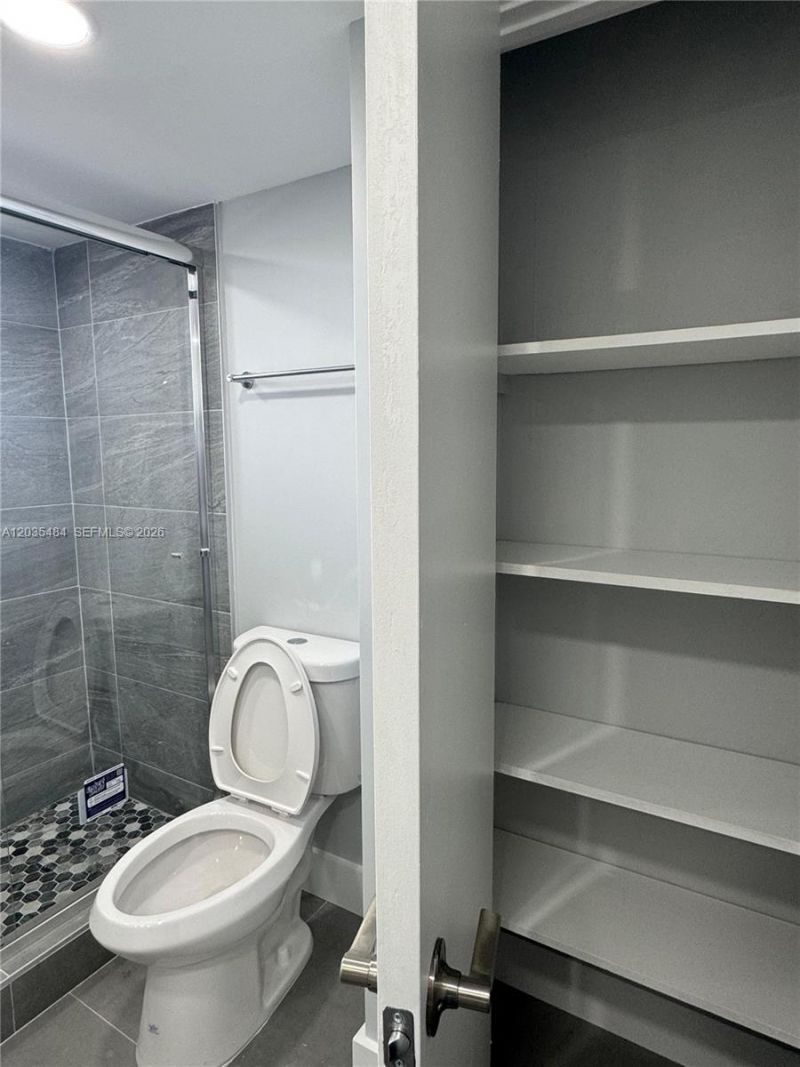 1680 NE 191st St , Unit 310-2, Miami, FL 33179 Photo