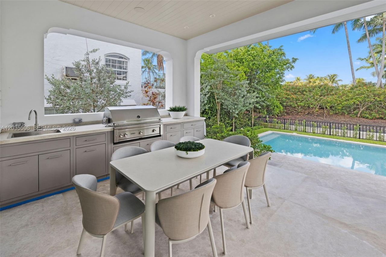 5262 La Gorce Dr , Miami Beach, FL 33140 Photo