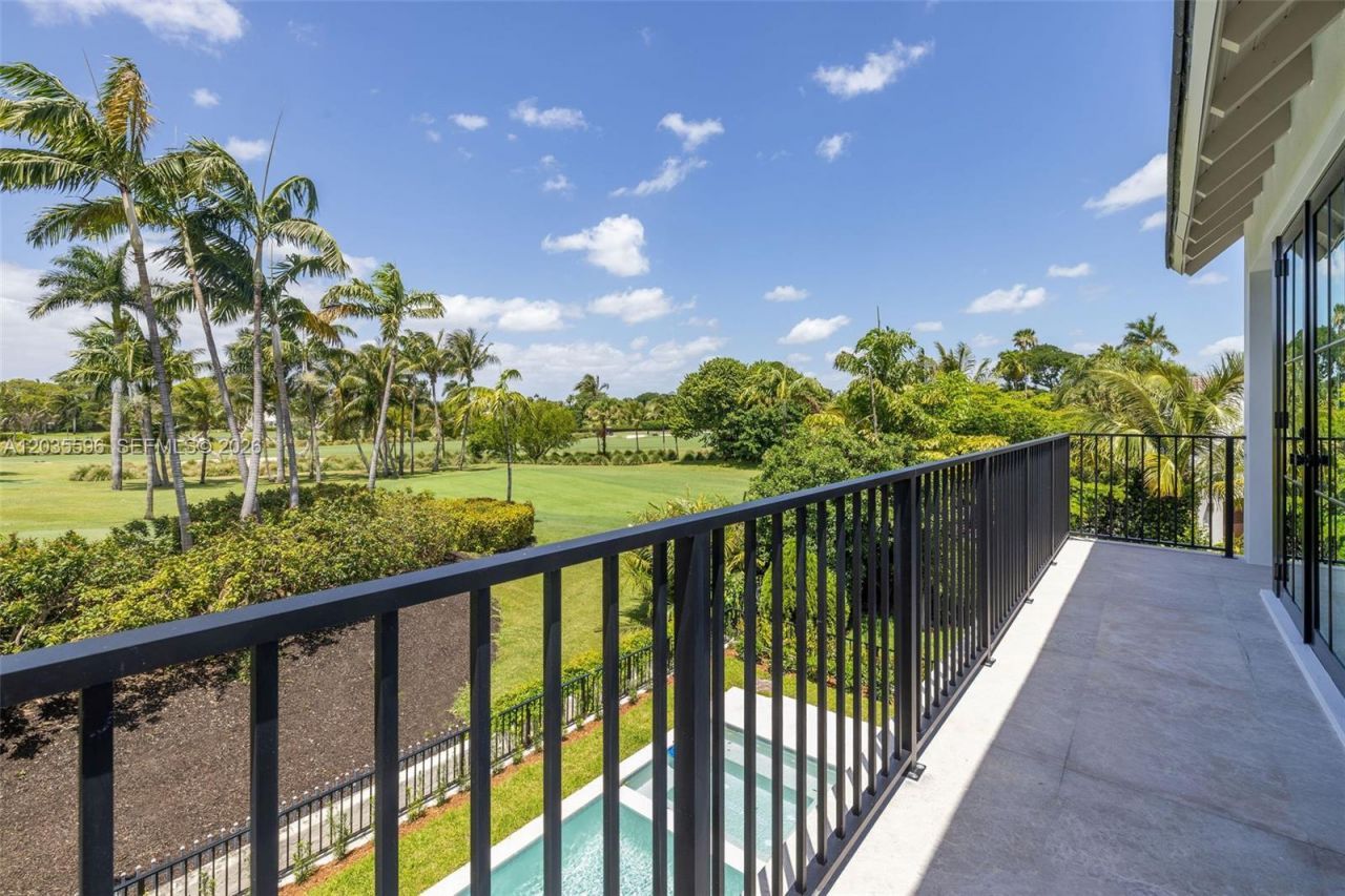 5262 La Gorce Dr , Miami Beach, FL 33140 Photo