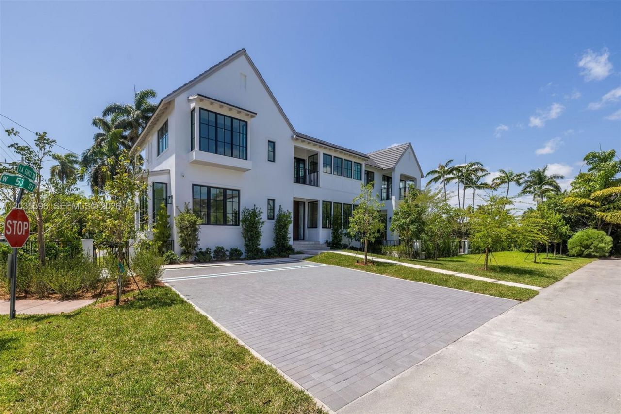 5262 La Gorce Dr , Miami Beach, FL 33140 Photo