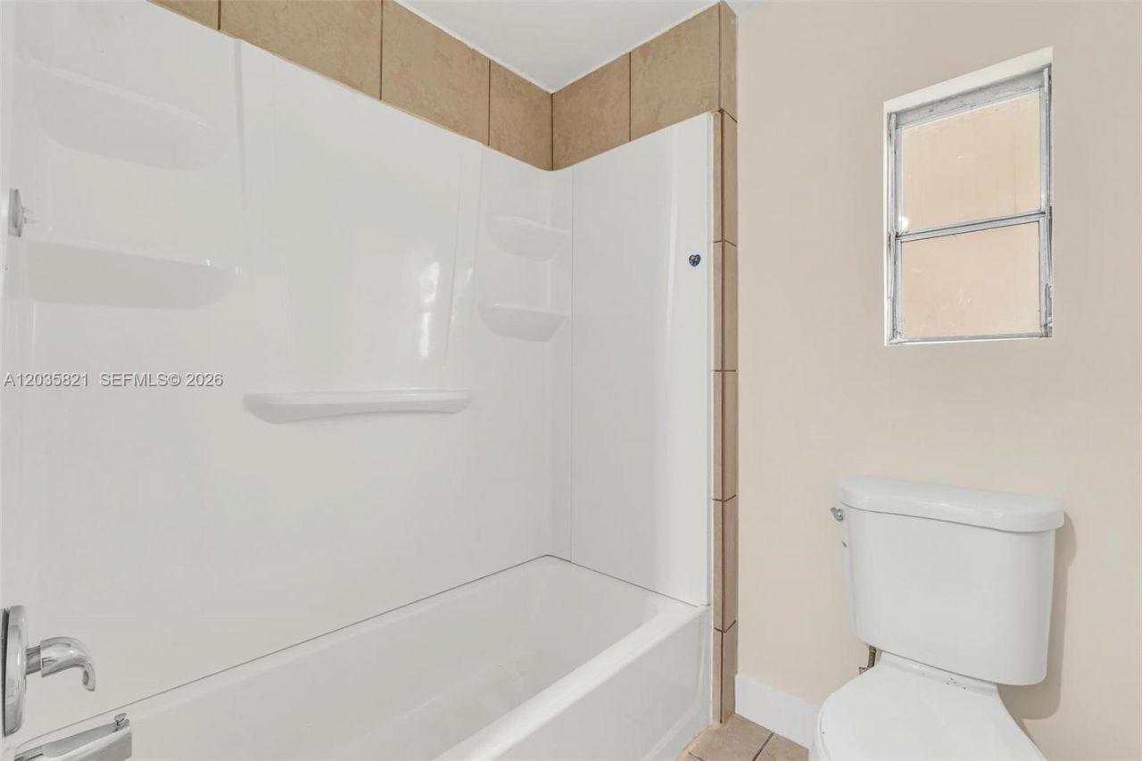 710 NW 217th Way , Pembroke Pines, FL 33029 Photo