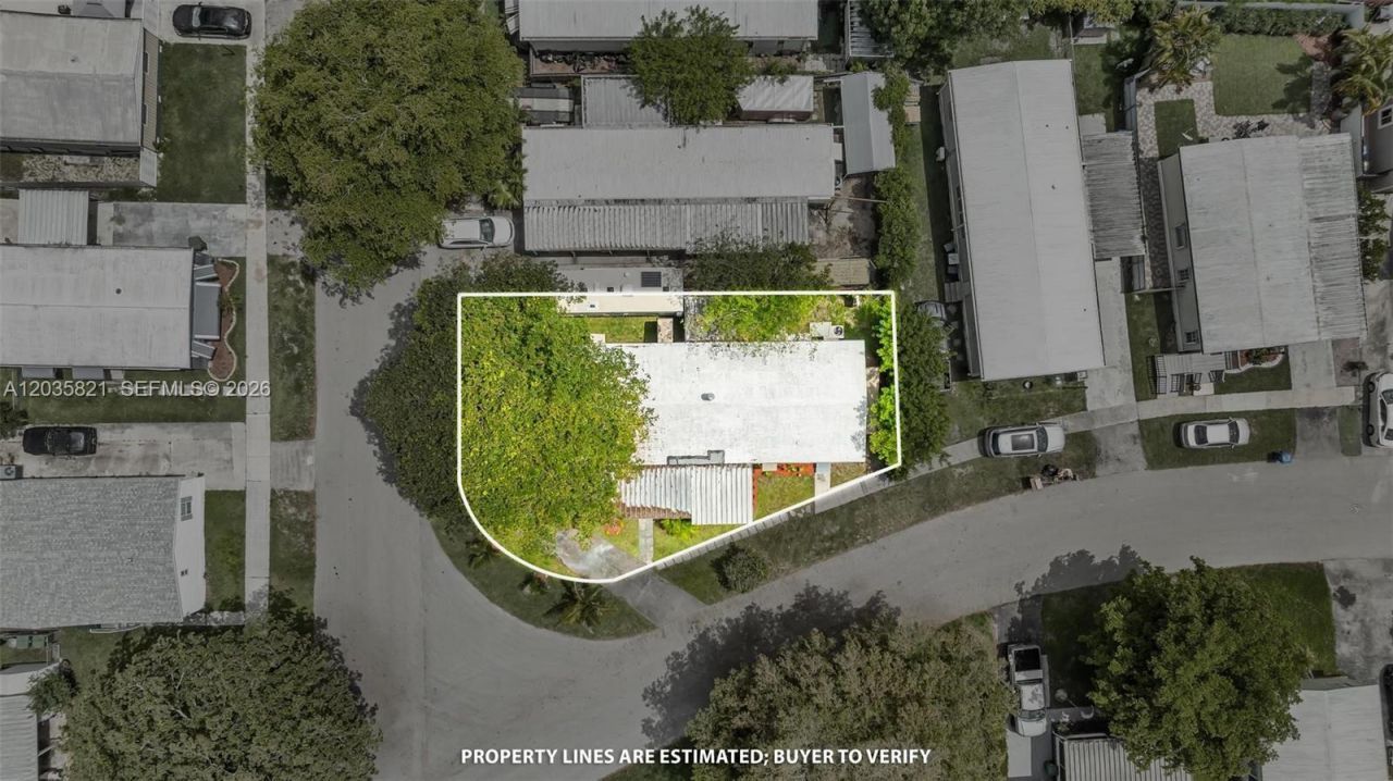 710 NW 217th Way , Pembroke Pines, FL 33029 Photo