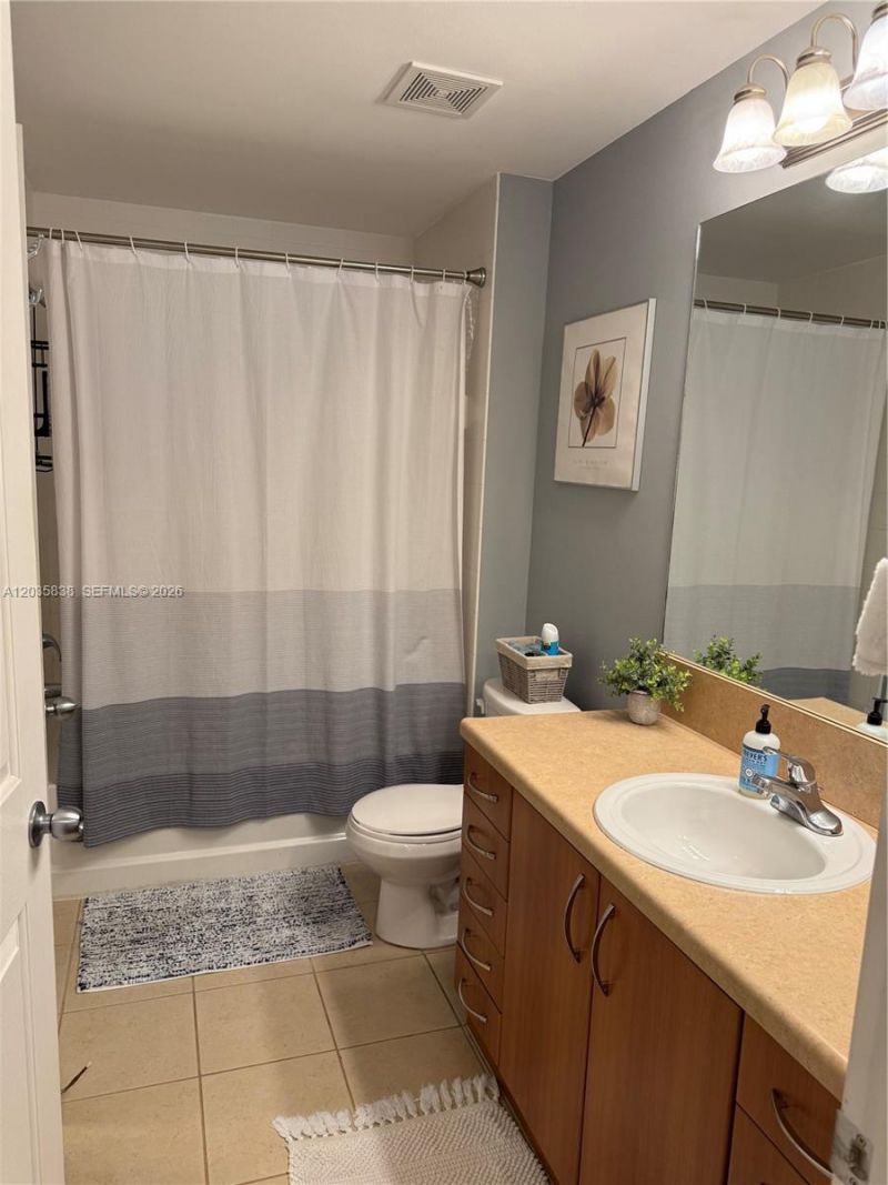 250 NE 3rd Ave , Unit 1210, Delray Beach, FL 33444 Photo