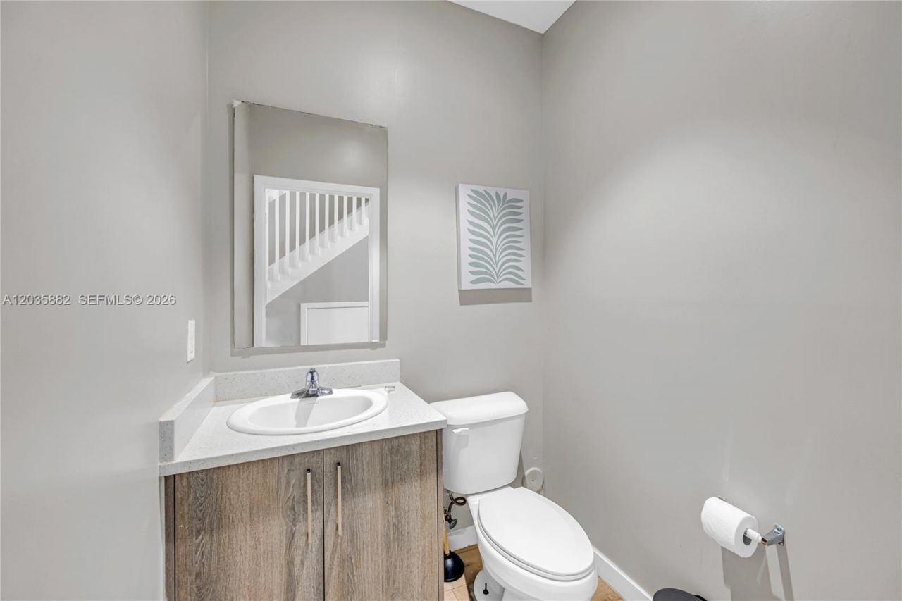 171 NW 158th St, Unit 1, Miami, FL 33169 Photo