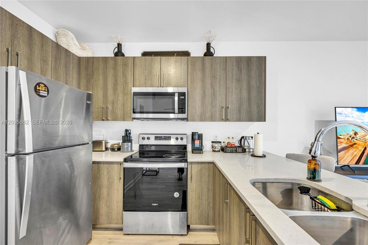 171 NW 158th St, Unit 1, Miami, FL 33169 Photo