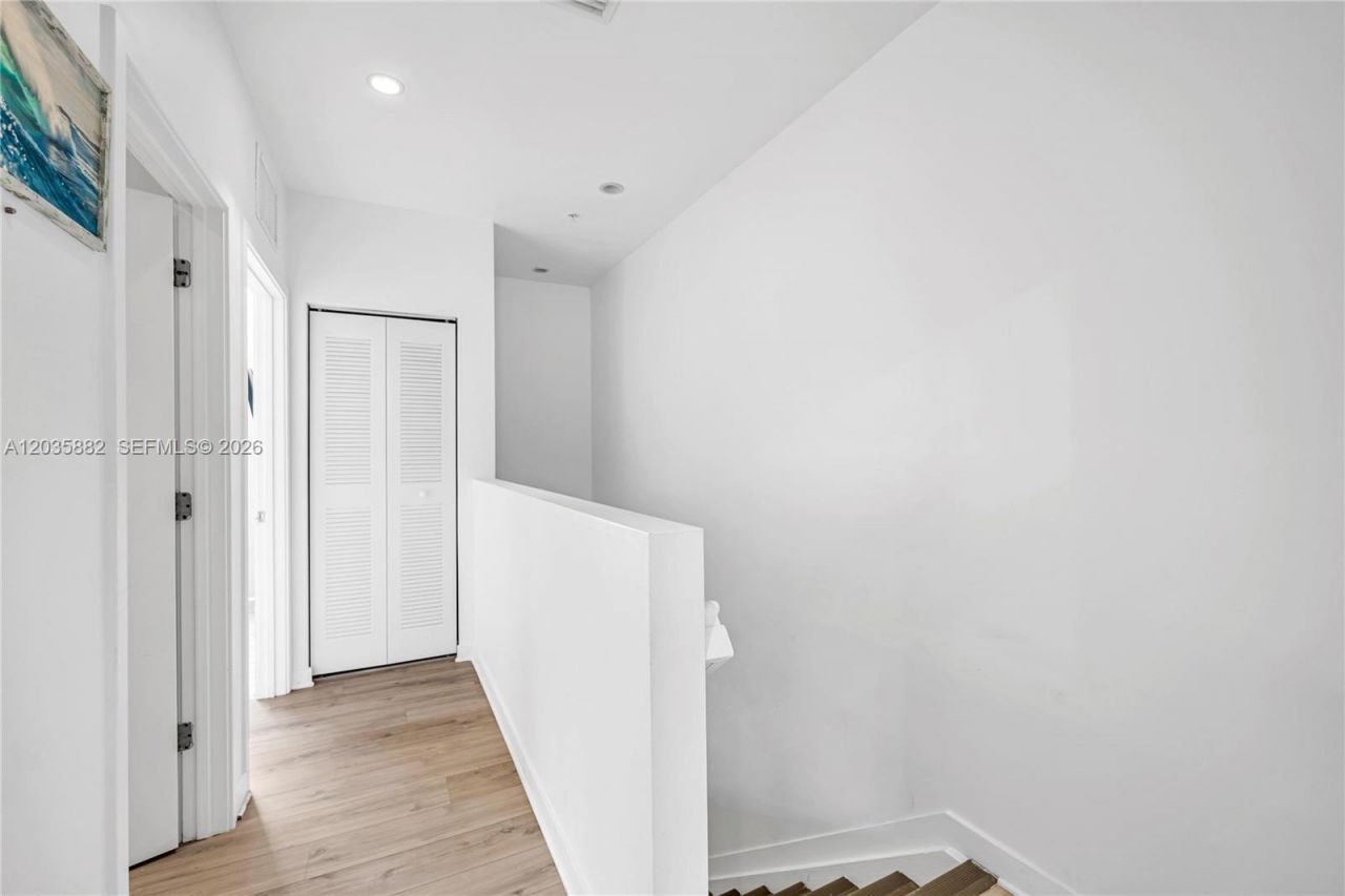 171 NW 158th St, Unit 1, Miami, FL 33169 Photo