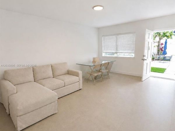 467 Golden Isles Dr , Unit 110, Hallandale Beach, FL 33009