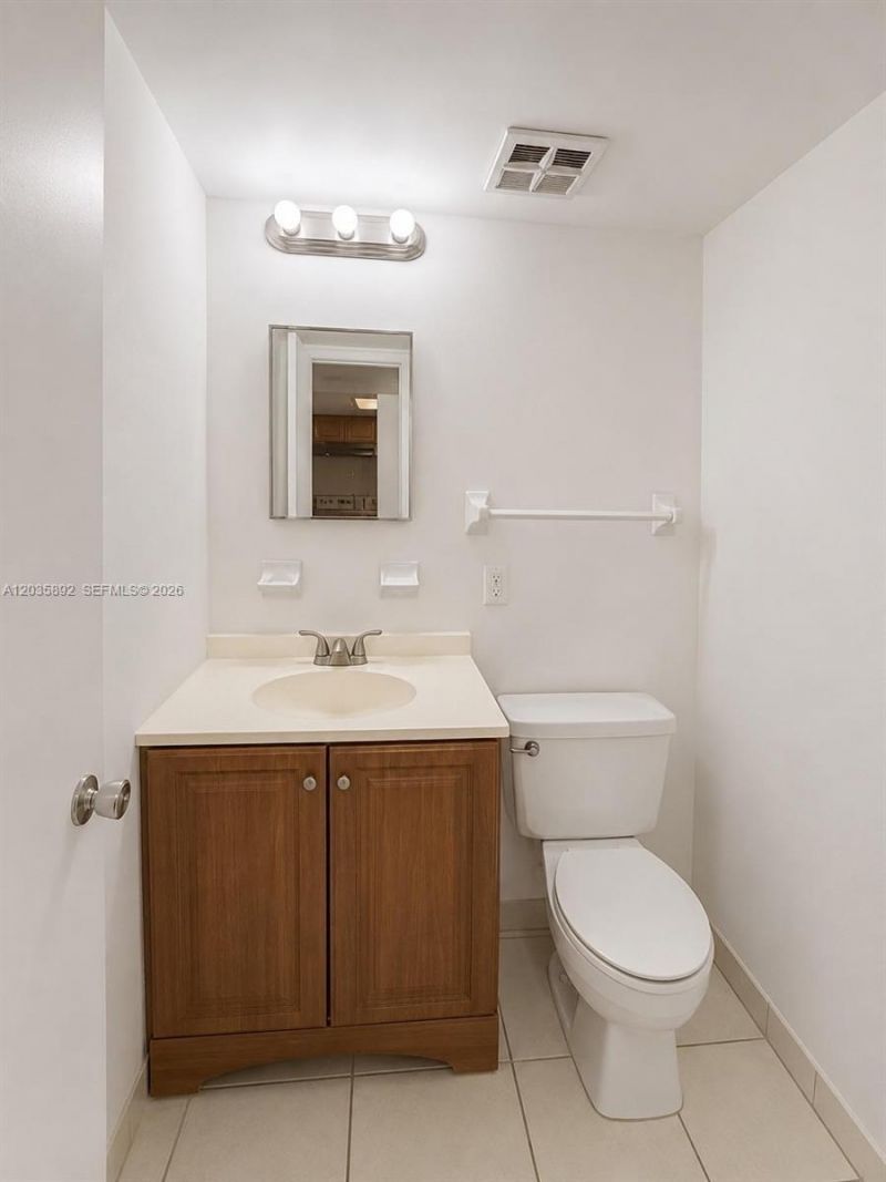 280 S Cypress Rd , Unit 310, Pompano Beach, FL 33060 Photo