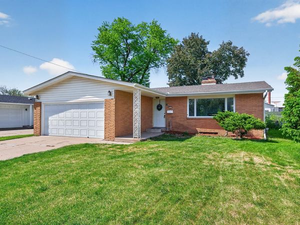 812 W 61st Street, Minneapolis, MN 55419