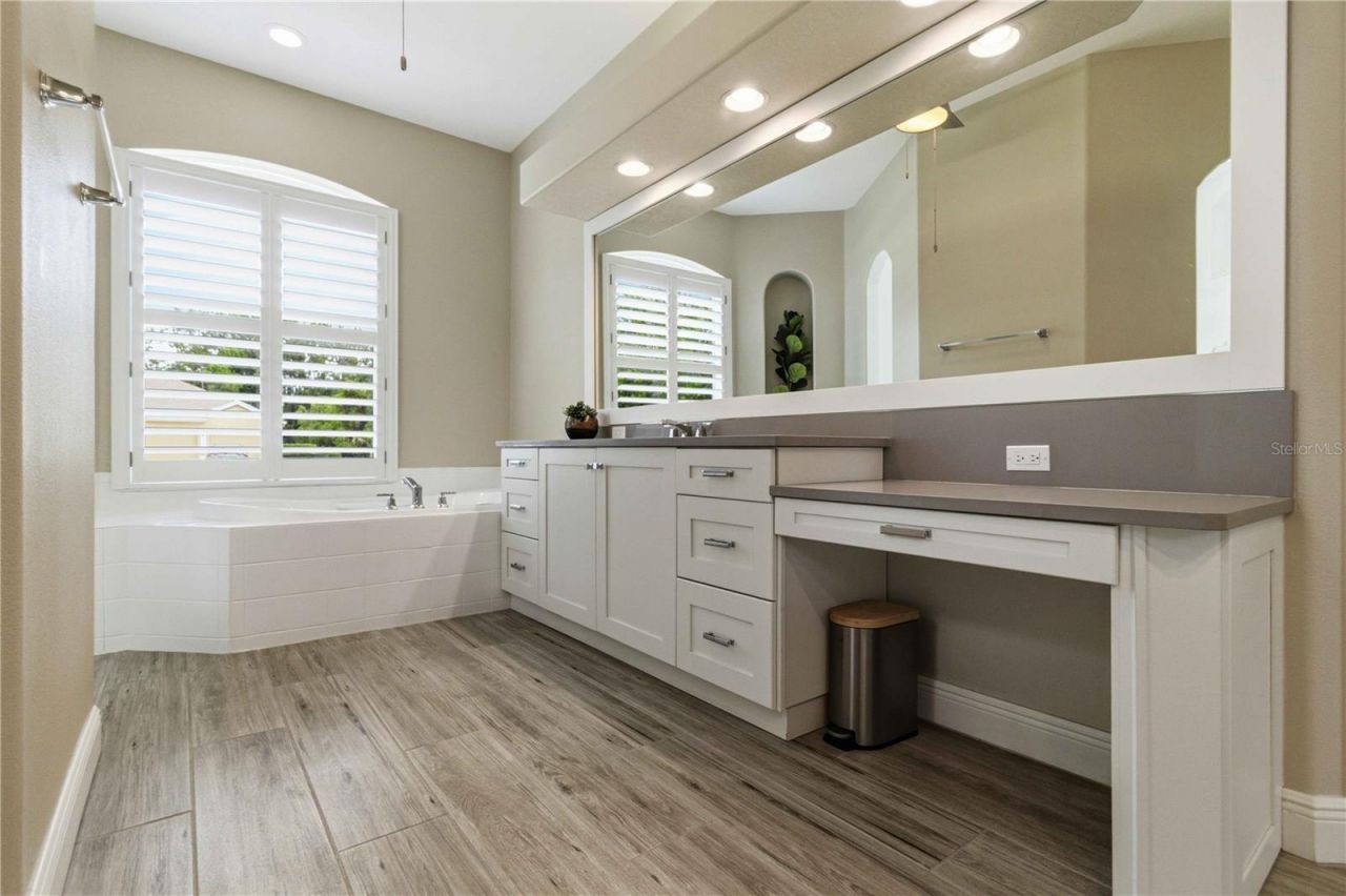 10622 Cheval Place , Lakewood Ranch, FL 34202 Photo
