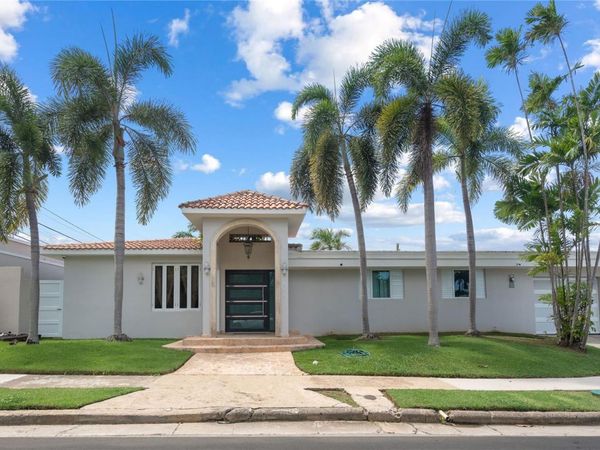 840 MALAGA, GUAYNABO, PR 00966