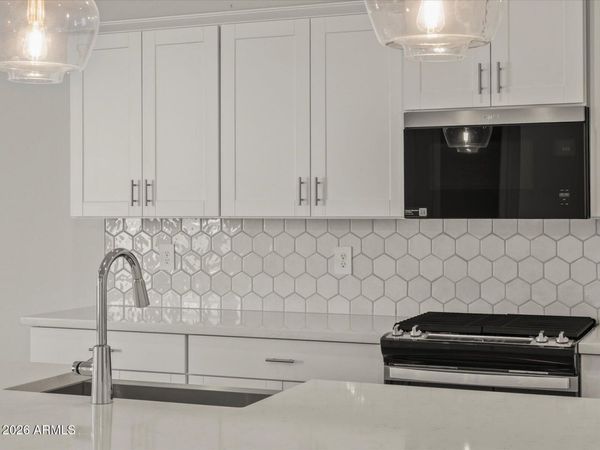 17743 W ILLINI Street, Goodyear, AZ 85338