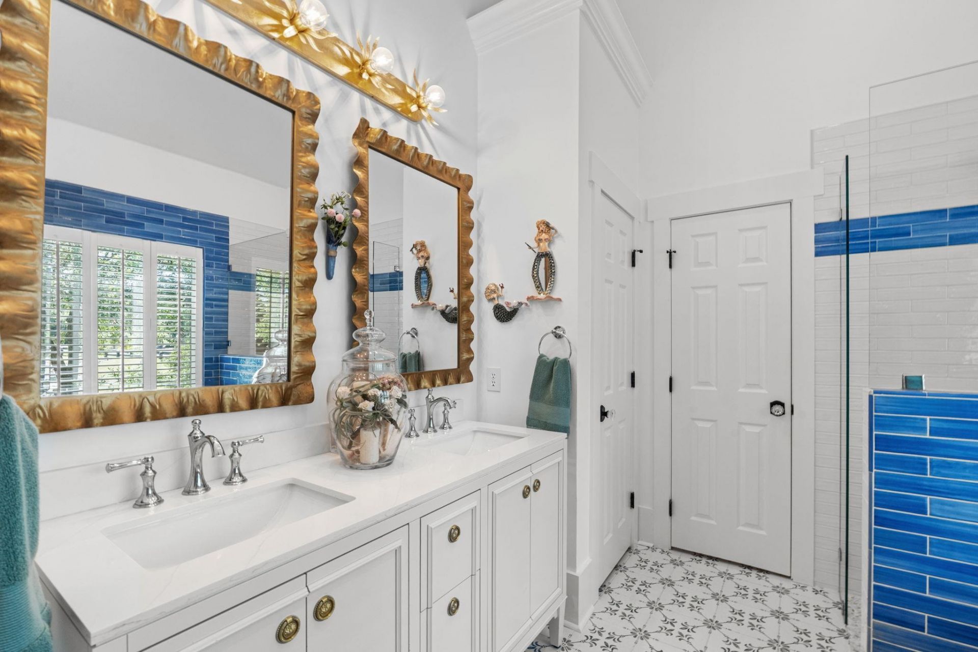 15 Cherbourg Pl Photo 17
