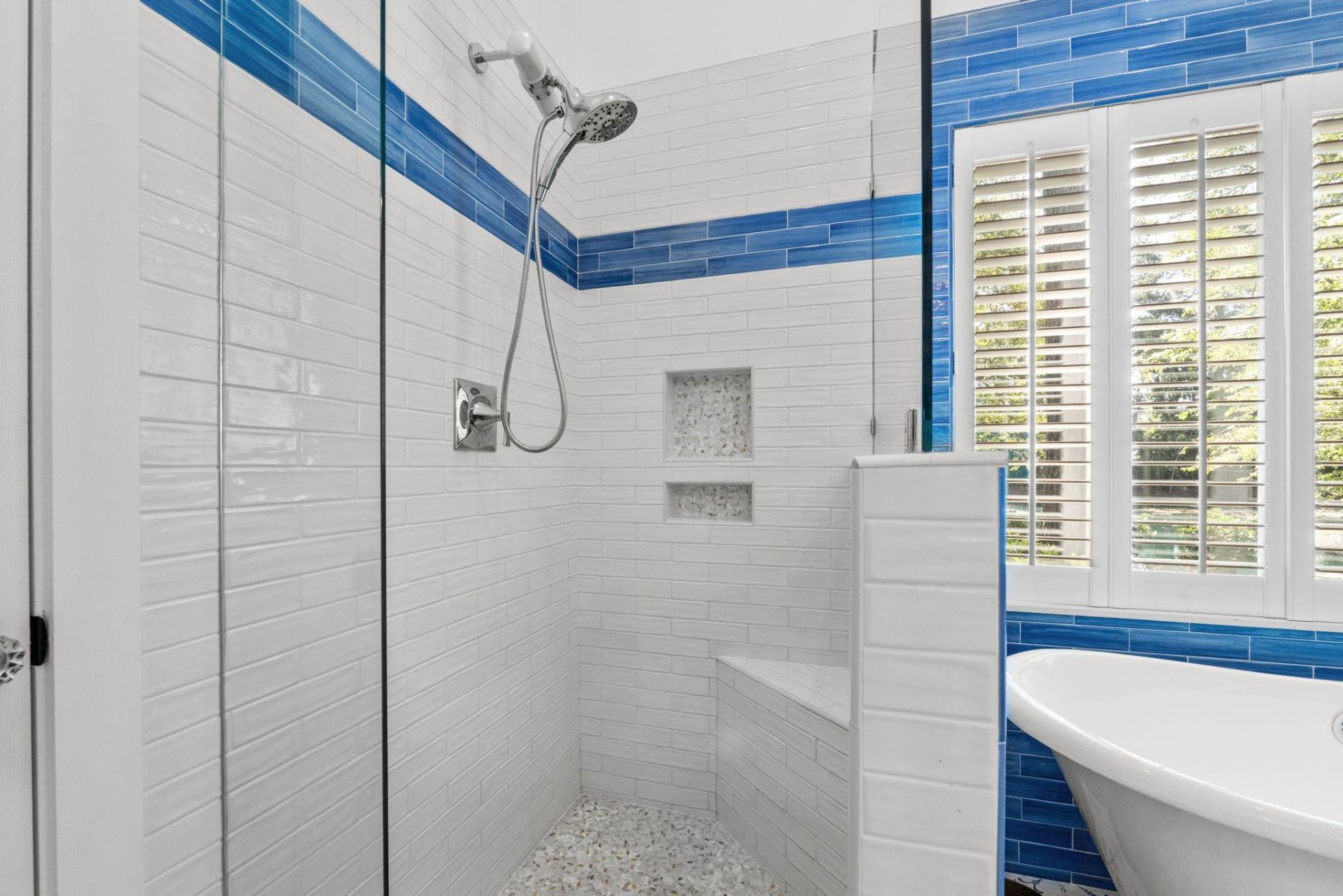 15 Cherbourg Pl Photo 18
