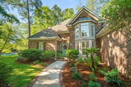 15 Cherbourg Pl photo 4
