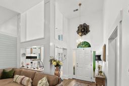 15 Cherbourg Pl photo 4