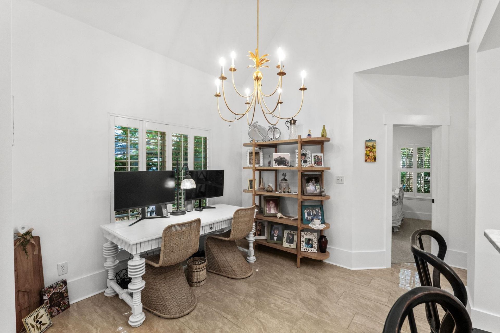 15 Cherbourg Pl Photo 36