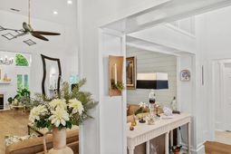 15 Cherbourg Pl photo 4