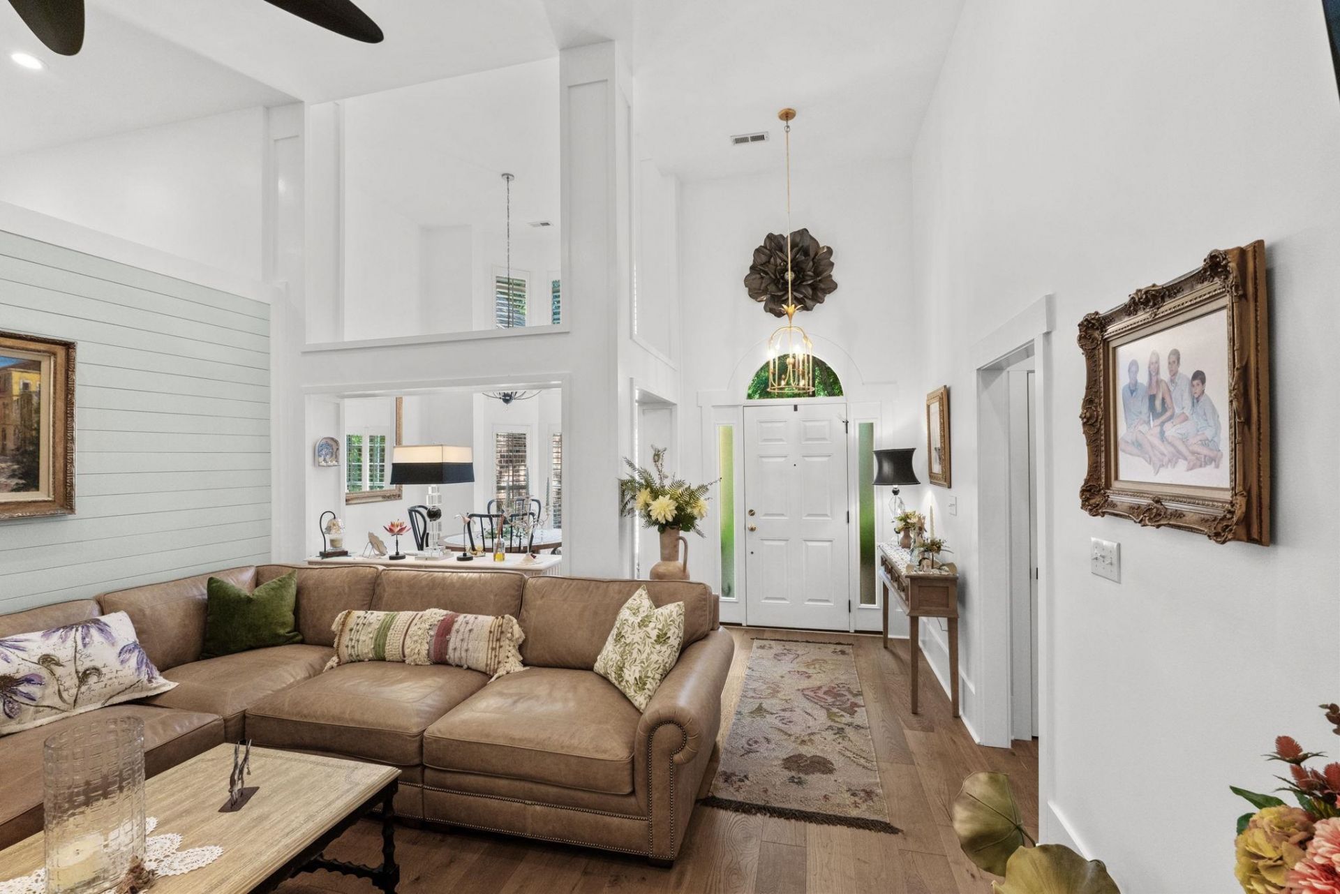 15 Cherbourg Pl Photo 6